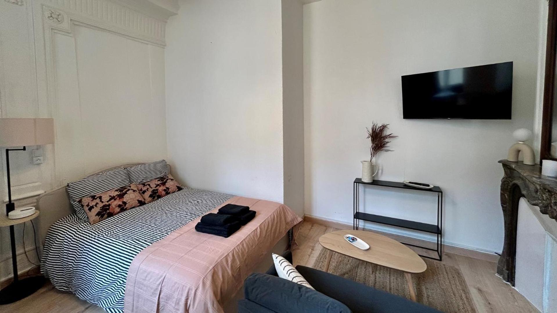 Apartamento Le Mary Autun Exterior foto